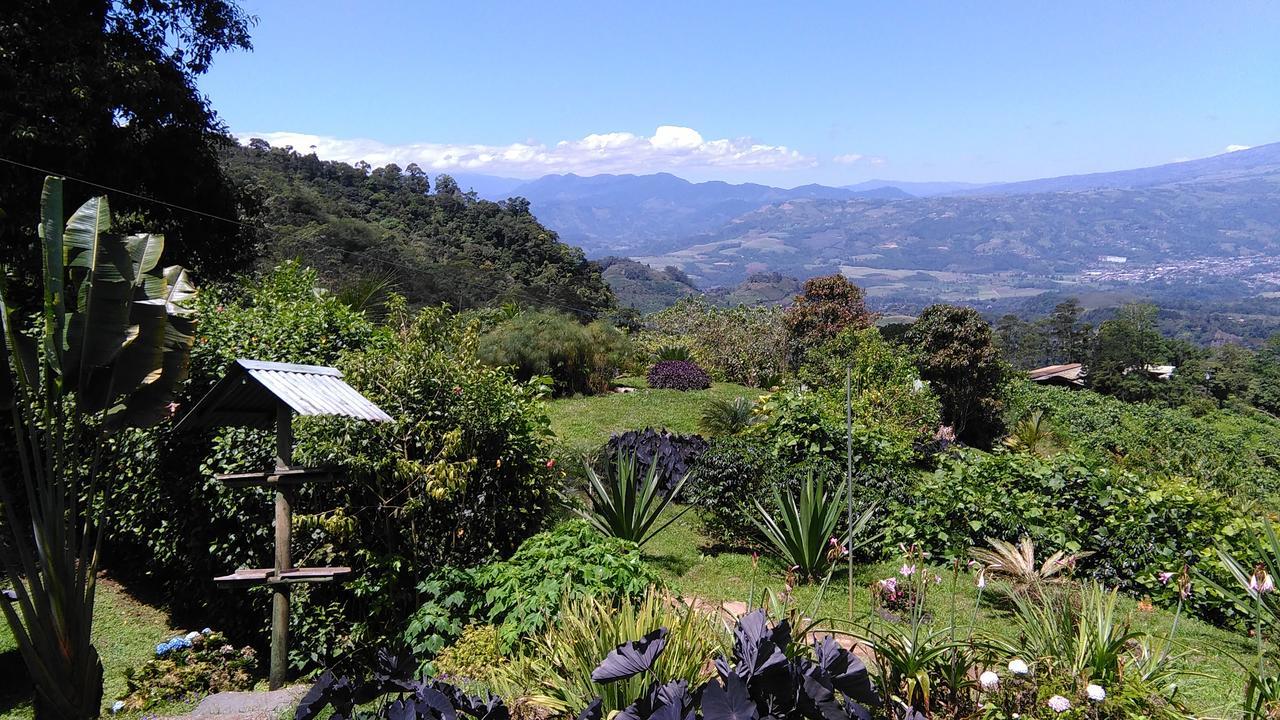 Finca Y Granja Loma Bonita Turrialba Exterior photo