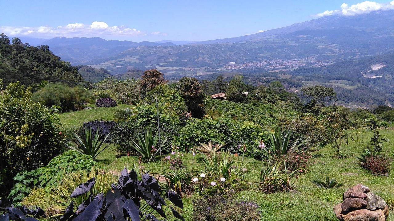 Finca Y Granja Loma Bonita Turrialba Exterior photo